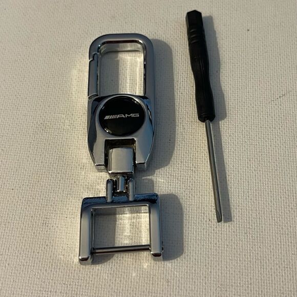 AMG Logo Key Fob Keychain in Metal NWT - Picture 1 of 5